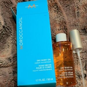 Moroccanoil Dry Body Oil - Blue and Orange